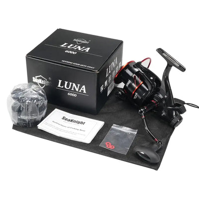 SeaKnight LUNA 6000 spinning reel in black with red accents and box contents