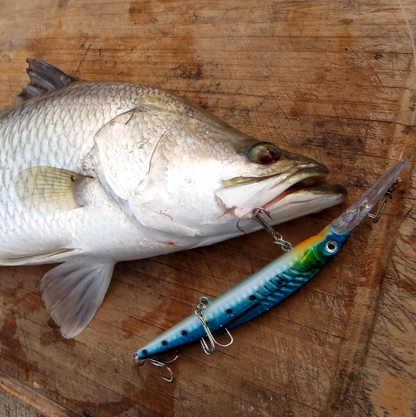 Finesse Flash Minnow Blue Flash 150mm Deep Diving Hard Body Lure